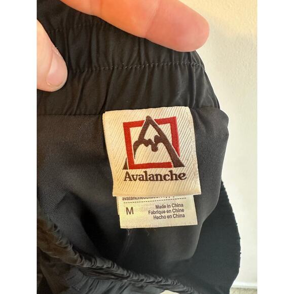 NWT Avalanche Black Skort Elastic Draw String Pockets Quick Drying Stretch Mediu - Picture 7 of 8